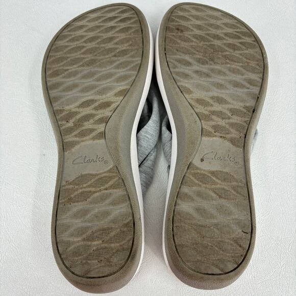 Clarks Cloudsteppers Arla Gilson Thong Sandals Cushion Soft Gray Women's Size 10 - Picture 10 of 10